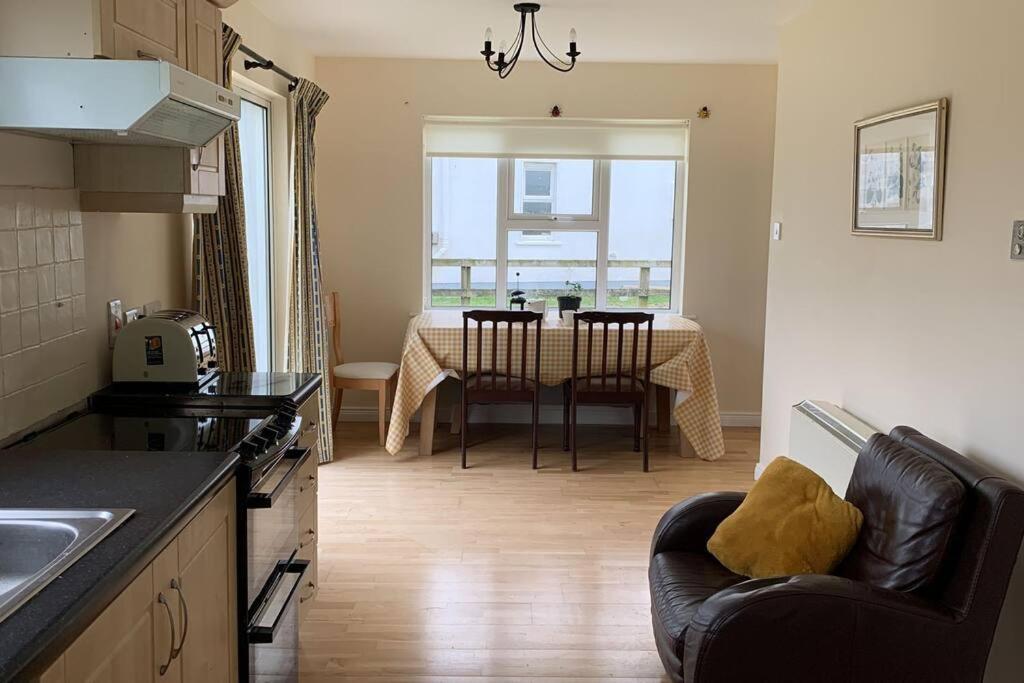 Elegant Lahinch/ Liscannor Cottage 3B 3Br Экстерьер фото